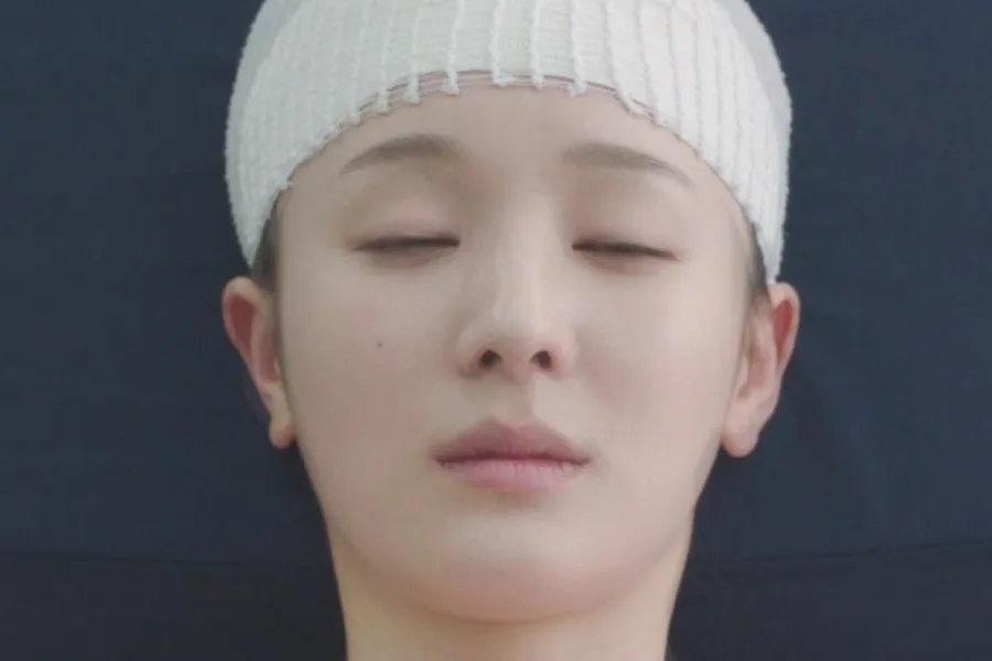 第二次脑置换《申医生》，剧情混乱：“太狗血了”