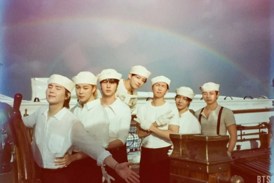 คลาสมันคนละชั้น…BTS ผงาดครองทั้ง 'บิลบอร์ด 200→ฮอต 100' พร้อมกัน