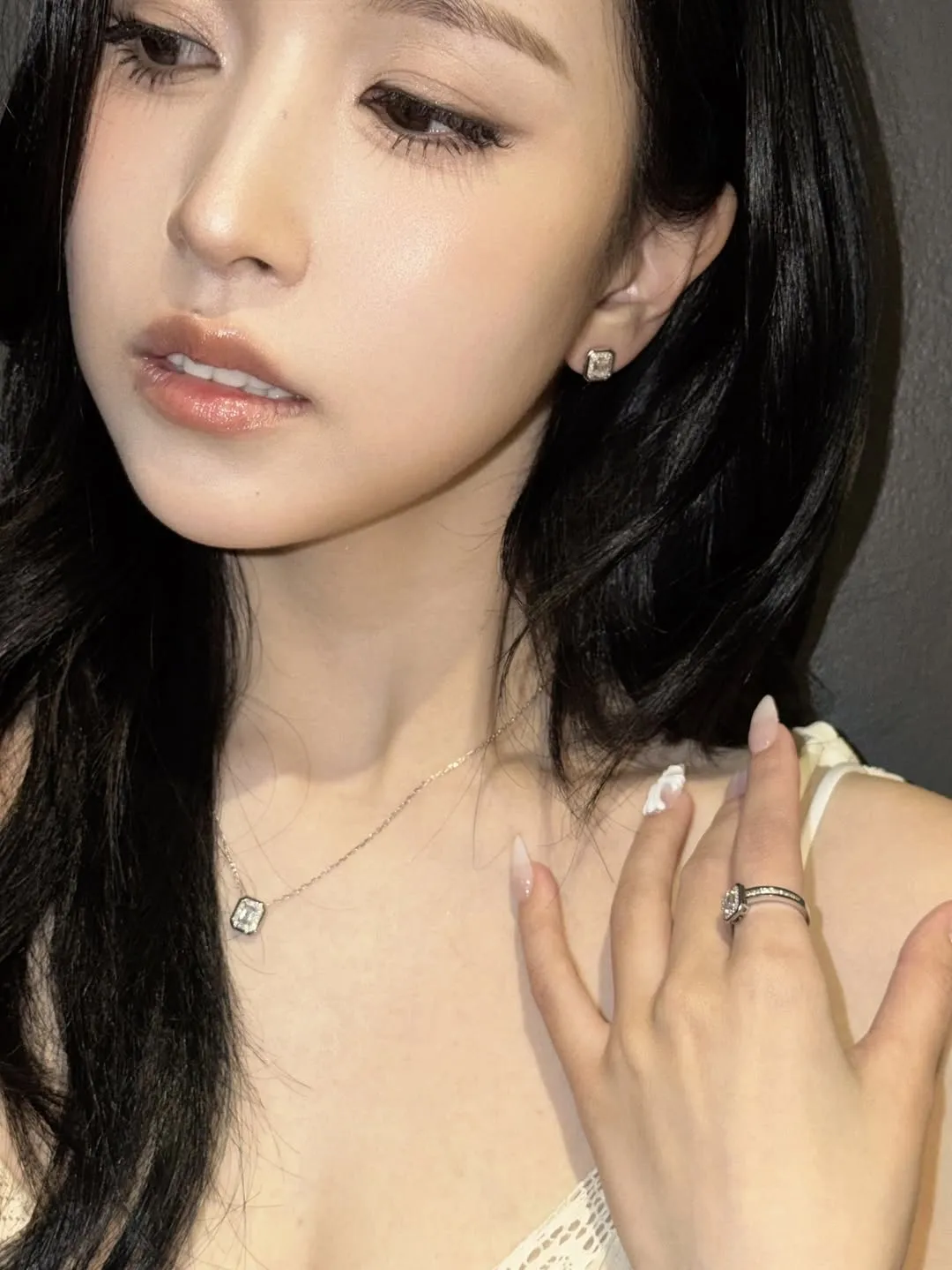 TWICE, Mina, fashion, penampilan, tur dunia, THIS IS FOR