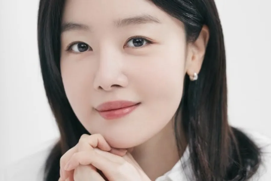 《每個人都在與自己的無價值感搏鬥》韓善花，再次牽手……與 Ghost Studio 再會