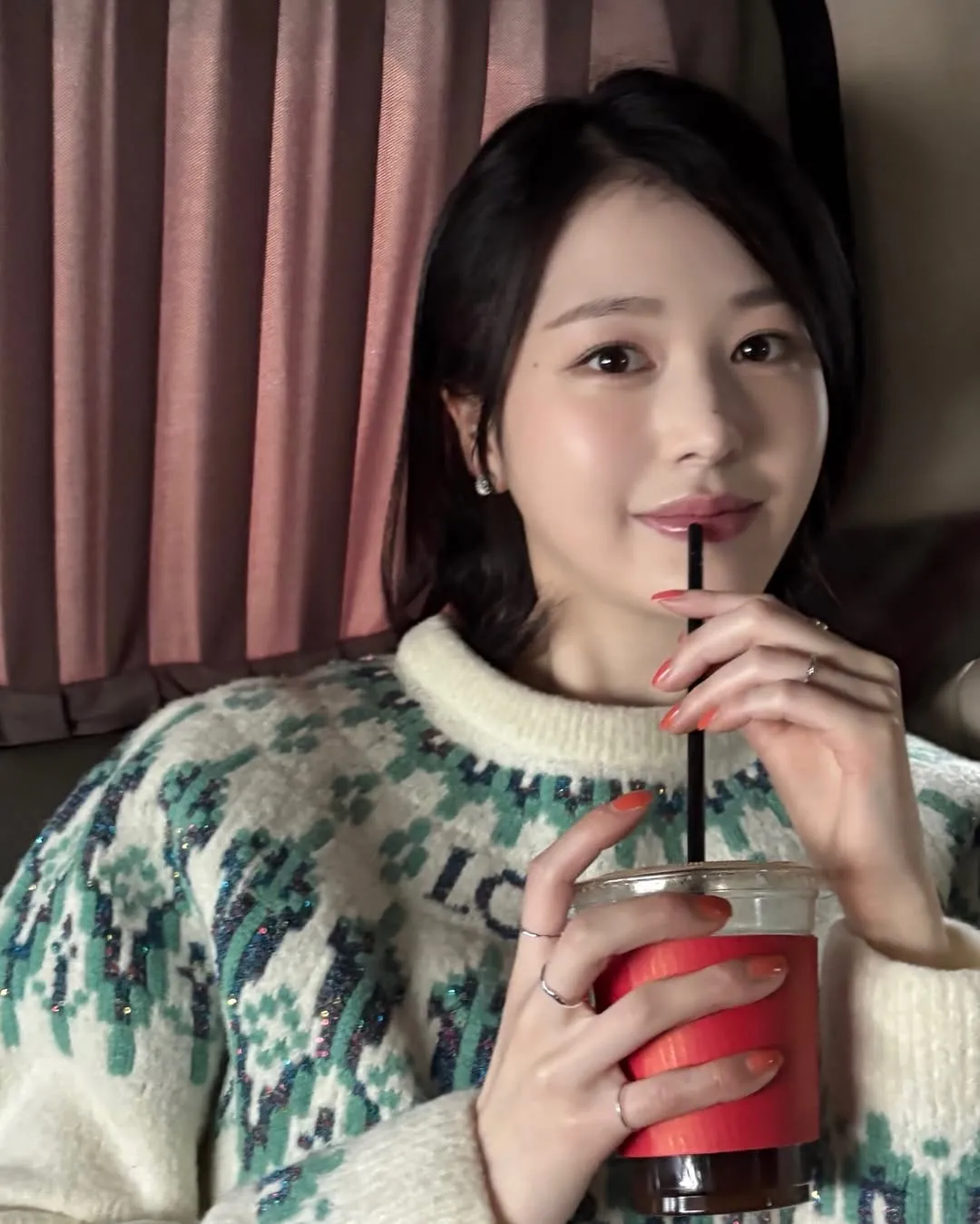 Jang Da‑ah, Instagram, fotos, fãs, escola