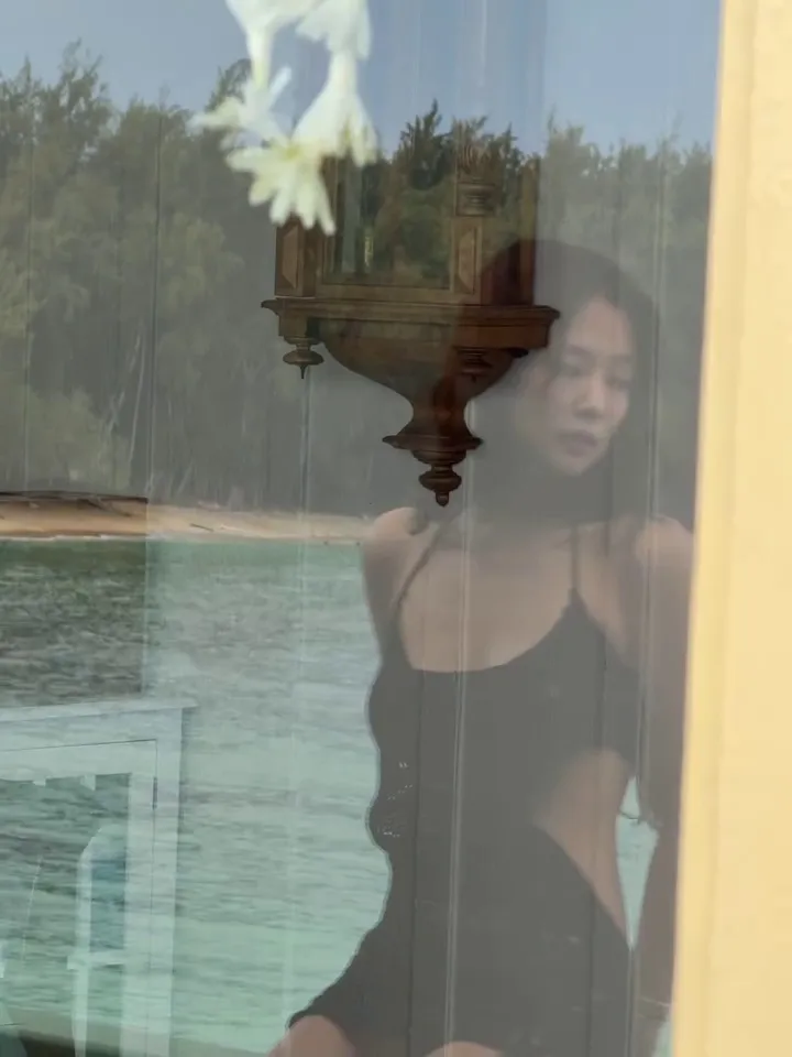 BLACKPINK, Jennie, thần tượng, Frankies Bikinis, bộ sưu tập