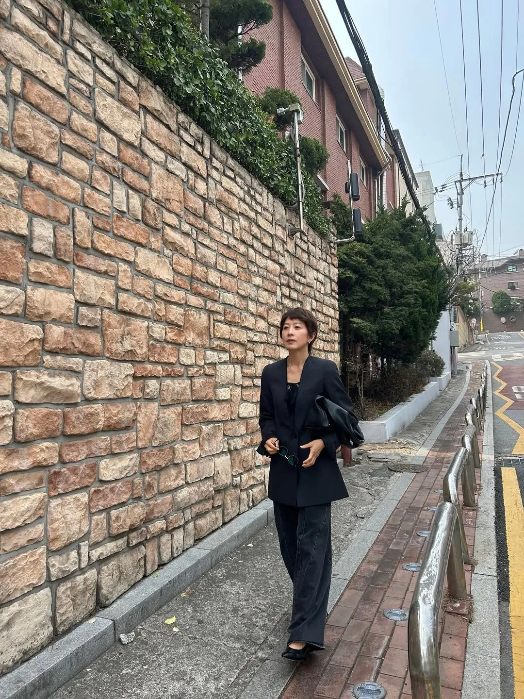 김희애, 인스타그램, 쿠팡플레이, 봉주르빵집, 차승원, 김선호, 이기택, 숏컷