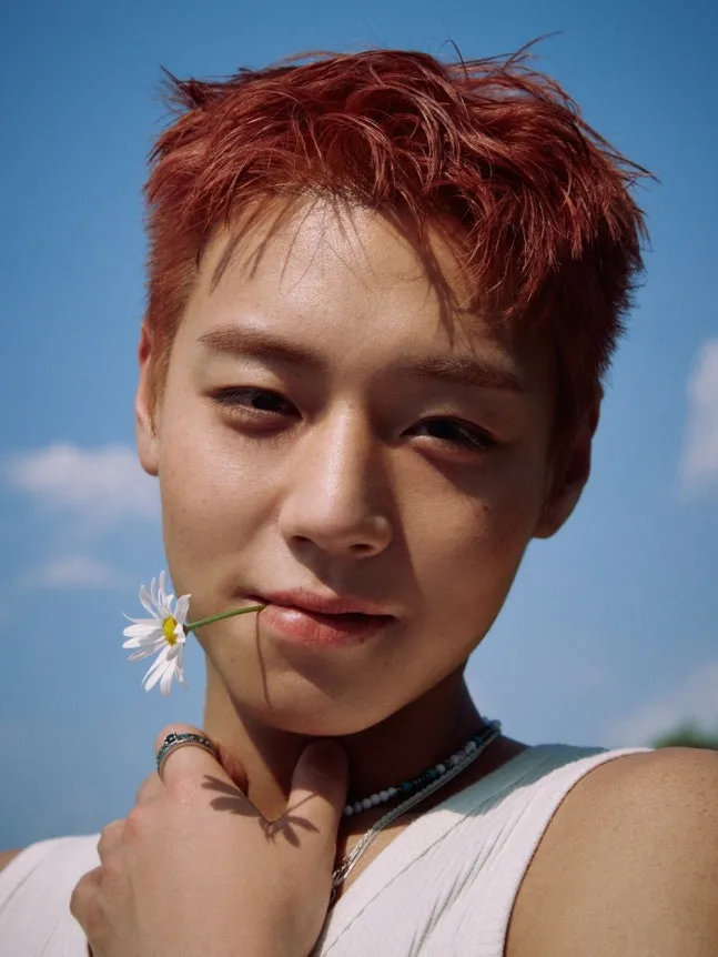 Park Jihoon, solo, RE:FLECT, comeback, foto konsep, pesona boyish