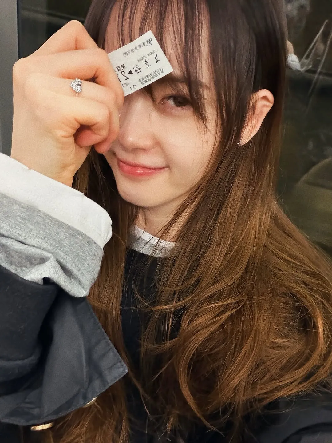 Go Ara, Instagram, Jepang, liburan, cincin, jari manis