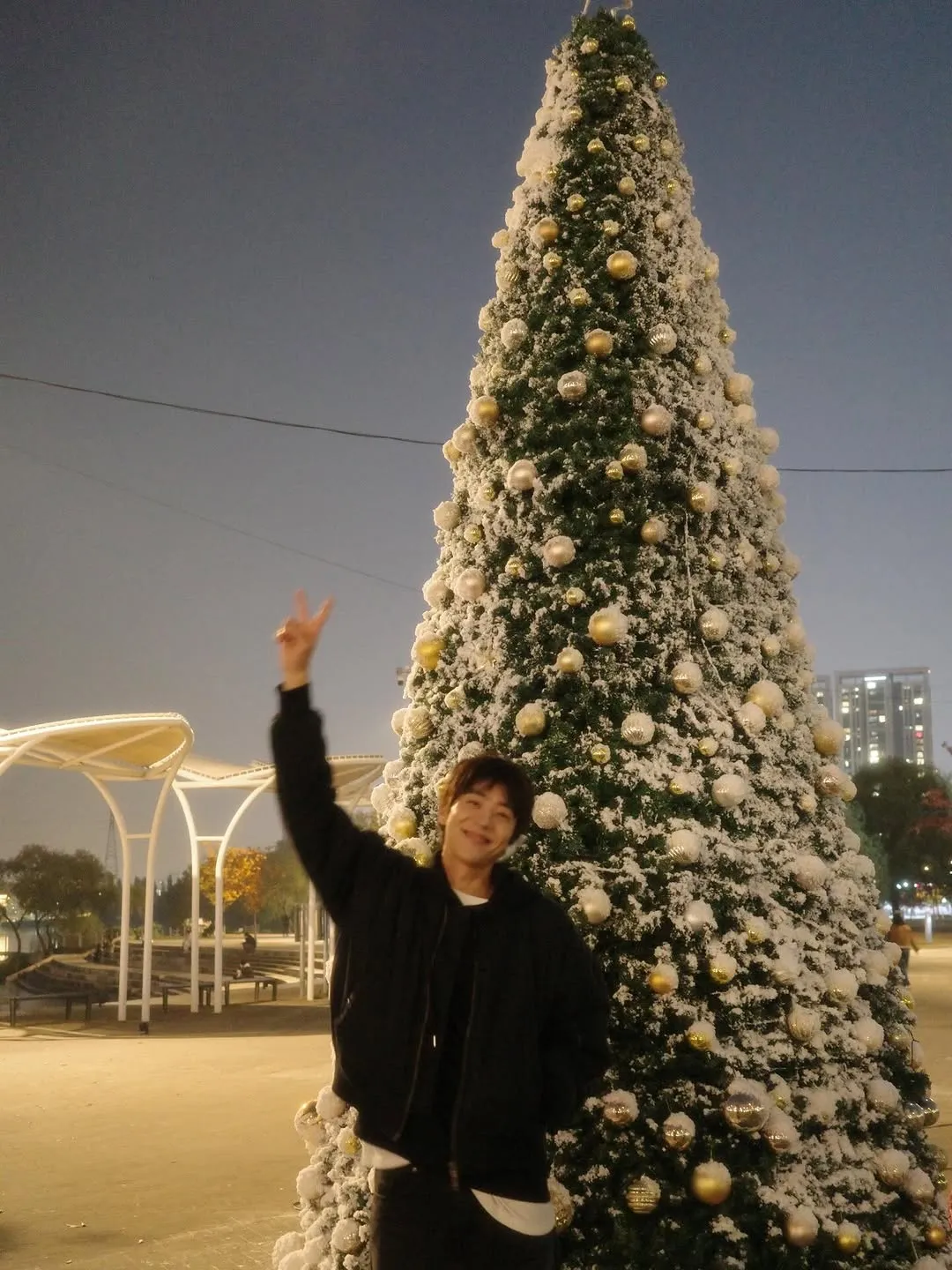 电视剧, 灿烂的你的季节, 李圣经, 下一部作品, Instagram, 收官, 蔡钟协, 金土剧