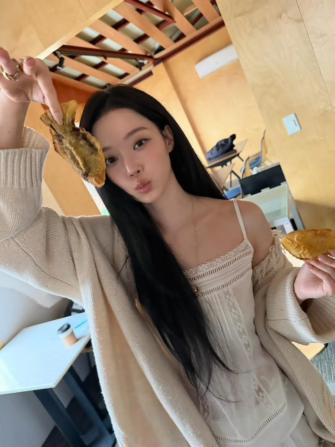 aespa, Winter, Instagram, BTS, Jungkook, Bangtan Boys, tin đồn hẹn hò