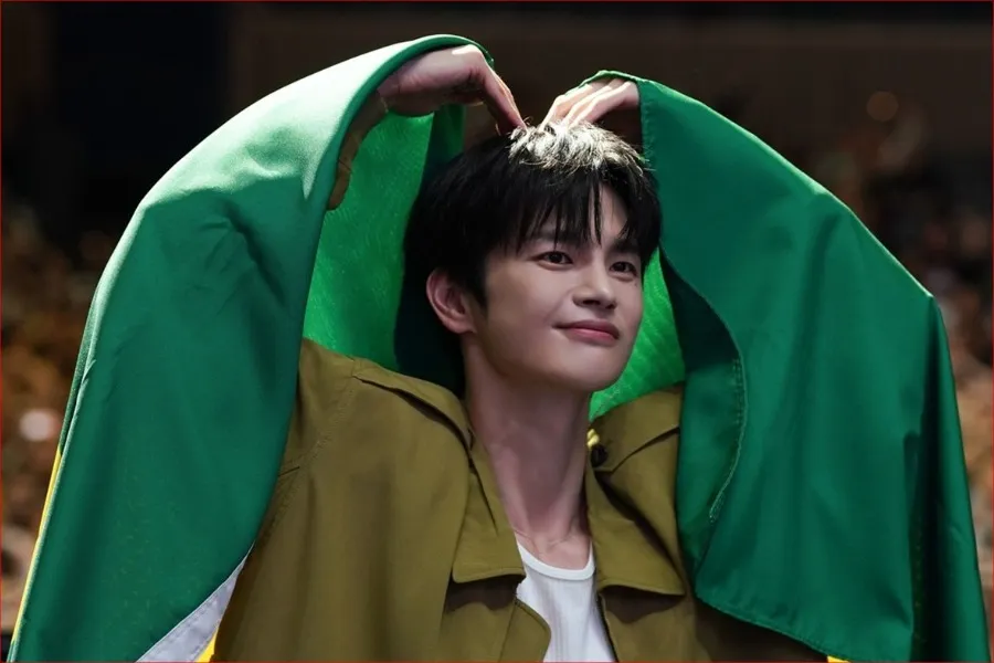 Seo In Guk của 'Bạn Trai Theo Yêu Cầu' khép lại tour Nam Mỹ thành công, tình yêu dành cho fan tỏa sáng