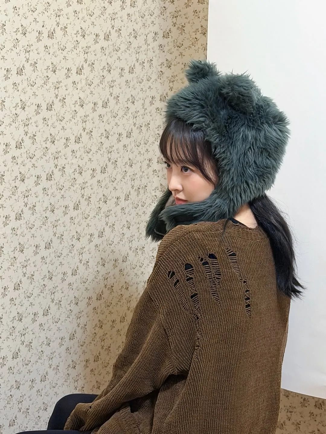 Park Bo-young, Instagram, Selfies, Baby-faced, Gold Land