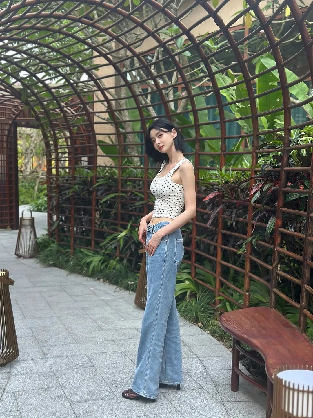 權娜拉, Instagram, 美貌, 身材, Knock Off