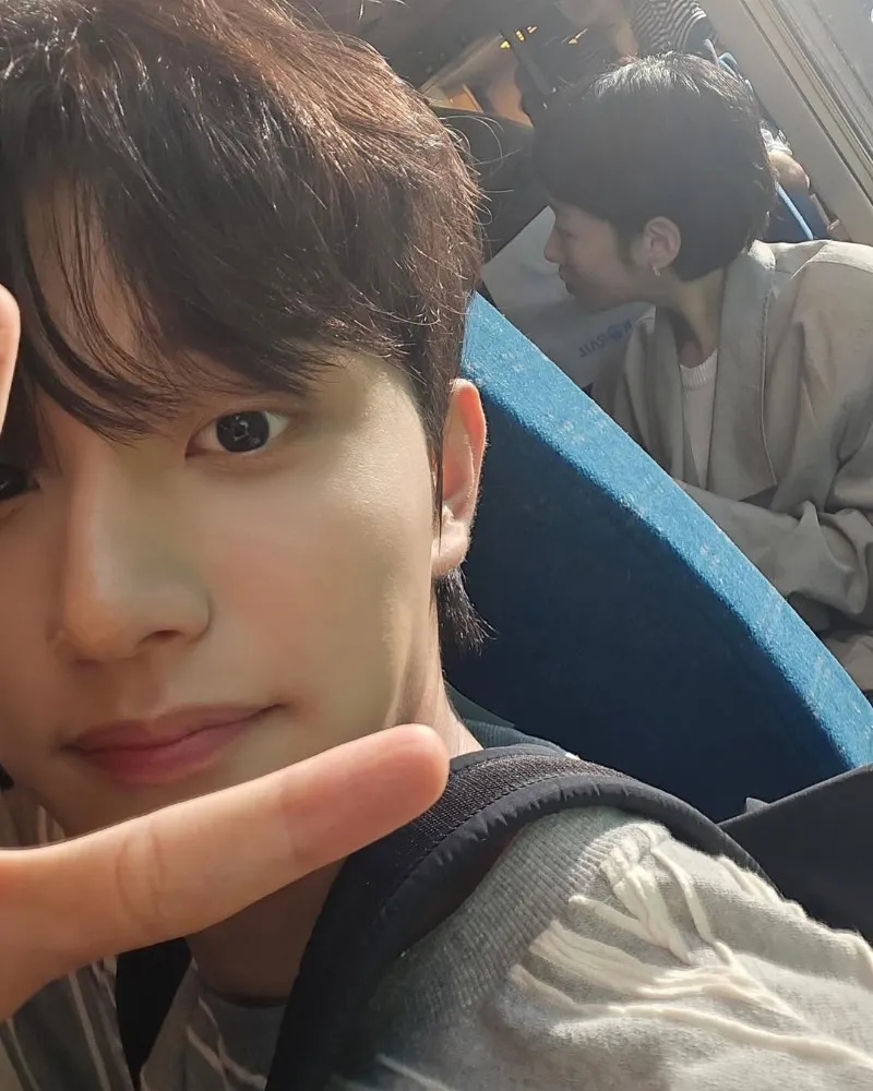 Kim Jae-won Goes Viral For Adorably Playful Younger-Man Vibes With 10-Years-Older Kim Go-eun In 'Yumi's Cells 3'