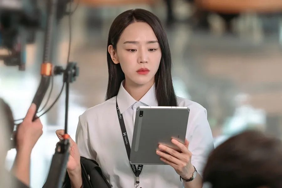 ‘อึนมิลฮัน กัมซา’ ชินฮเยซอน เล่นขาดด้วย “การแสดงหน้าตาย” กินเรียบ…B-cut สะกดทุกสายตา