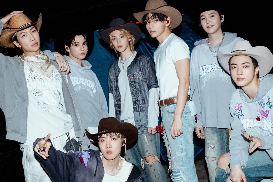 BTS Set Mexico City Ablaze — Explosive Response to the ‘ARIRANG’ World Tour