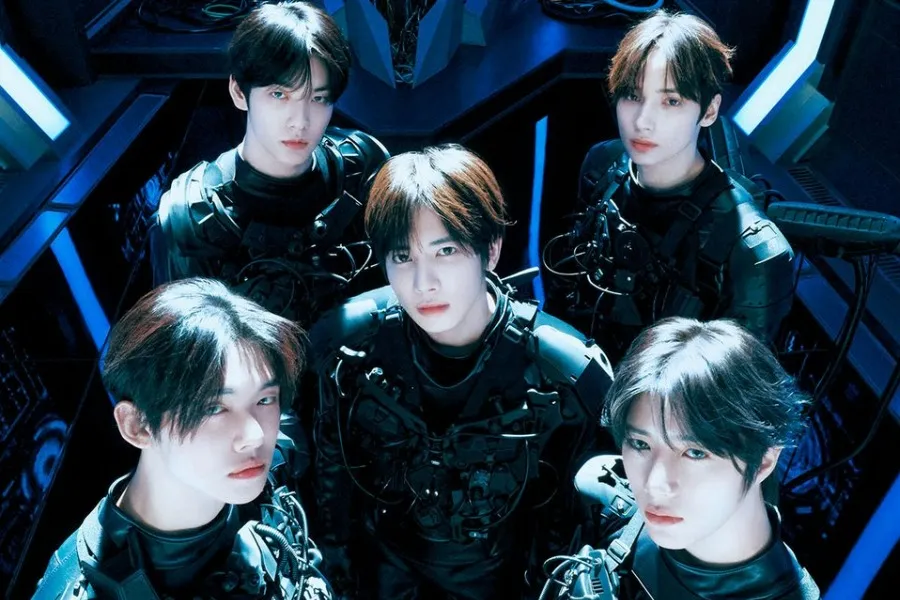 TXT Score RIAJ Platinum, Proving Their Explosive Popularity in Japan