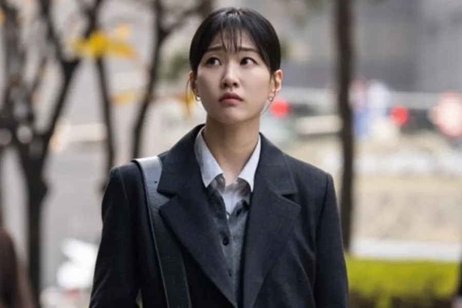 '아파트' 하윤경, 변호사 시험 장수생…'생활력' 만렙캐