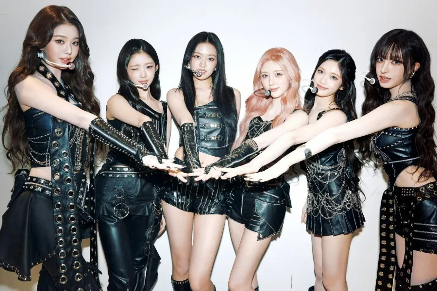 IVE Return to Tokyo Dome Today (24th) - 'Sold Out' Proves Explosive Popularity in Japan