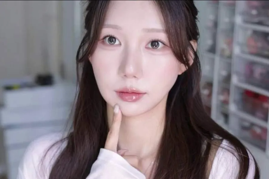 [K메이크업] 청순미 넘치는 '여주인공' 변신…우아함 더하는 '꿀팁'