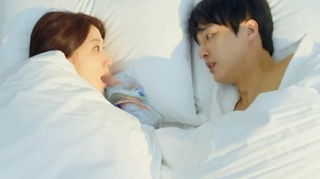 Park Eun Bin♥Yang Se Jong terbaring di ranjang yang sama… Keduanya benar-benar tengah 'Romansa Mencekam'