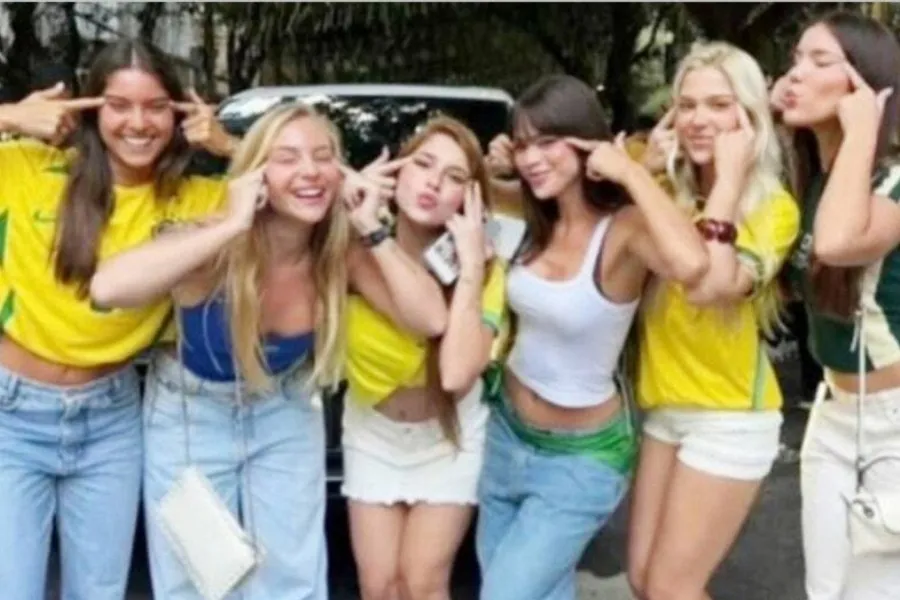 World Cup Controversy: Brazilian Influencer Caught Doing 'Slant-Eye' Gesture, Then Makes Account Private