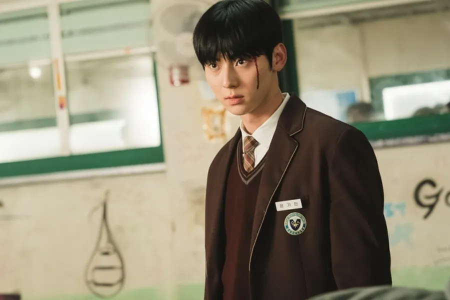 Estudio musical... Hwang Min-hyun anuncia sus planes explosivos tras el servicio militar