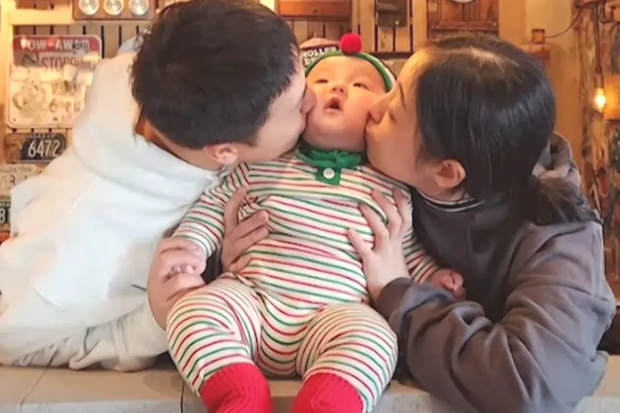 A Second Child After the Son’s Funeral — The Untold Story of Park Bo-mi’s Family