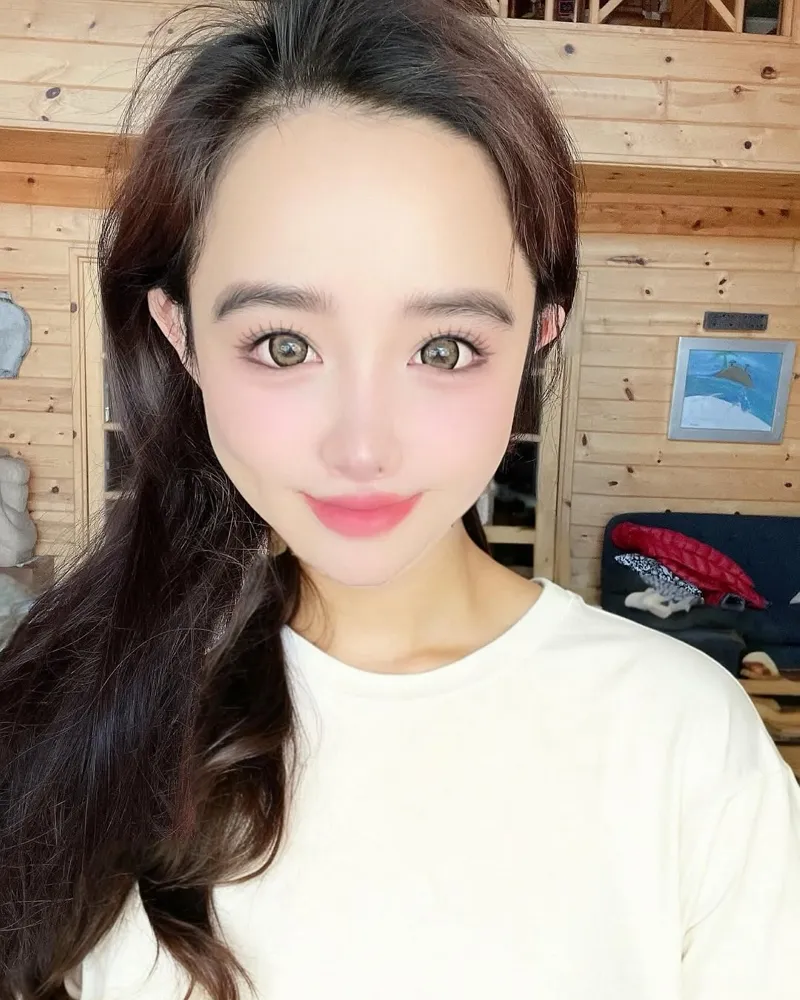 「活動休止中」2NE1のパク・ボム、ヤンピョンの自宅から近況を報告