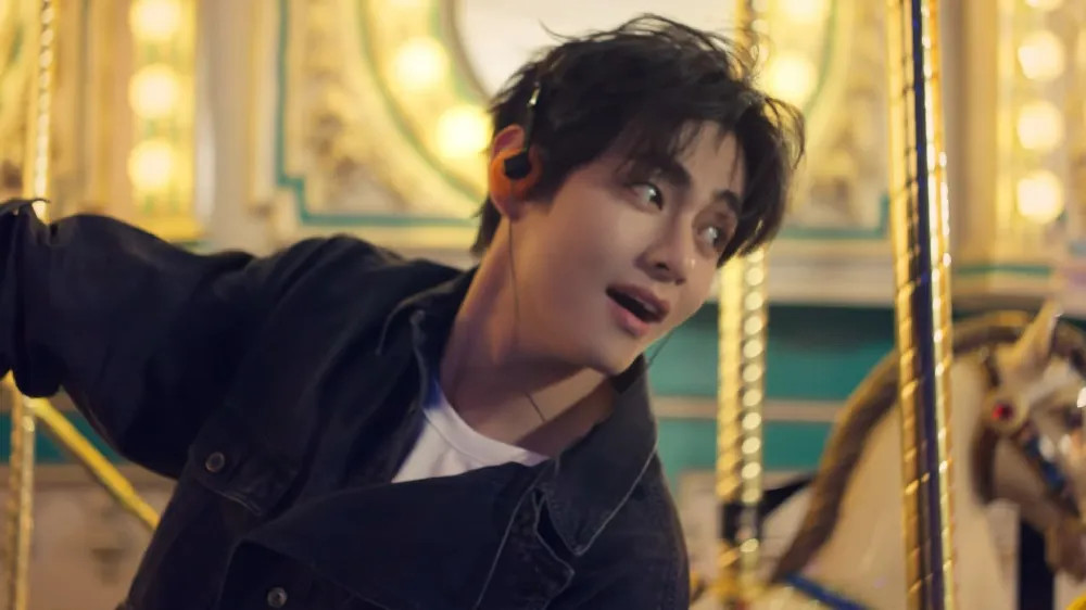 V, BTS, Campaign, Advertisement, Ambassador, BTS, Paradise City, Paradise Art Night
