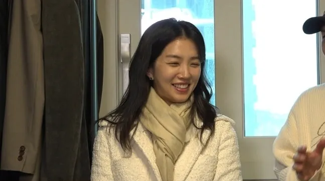 カン・ジヨン, 家を探せ！ ホームズ, カン・ジェジュン, イ・ウンヒョン, 国民標準サイズ