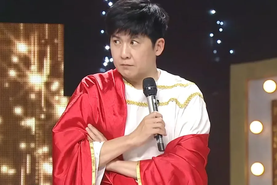 Resurgen las palabras de Tei de que ser celebridad es "una ganga"; la carta de Hong Kyung‑min sobre la lonchera de su hija provoca una ola de empatía