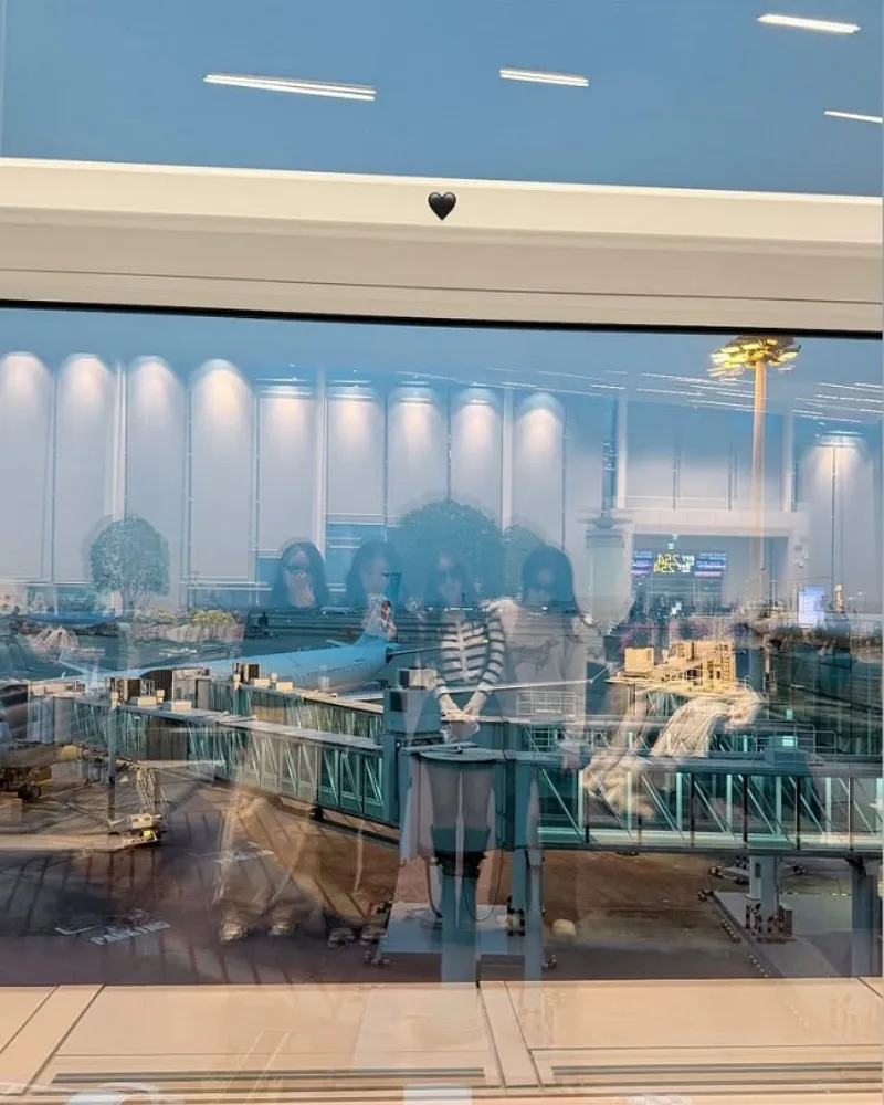 Jiyeon de T-ara publica un misterioso 'corazón negro' tras el retiro de su exesposo Hwang Jae‑gyun