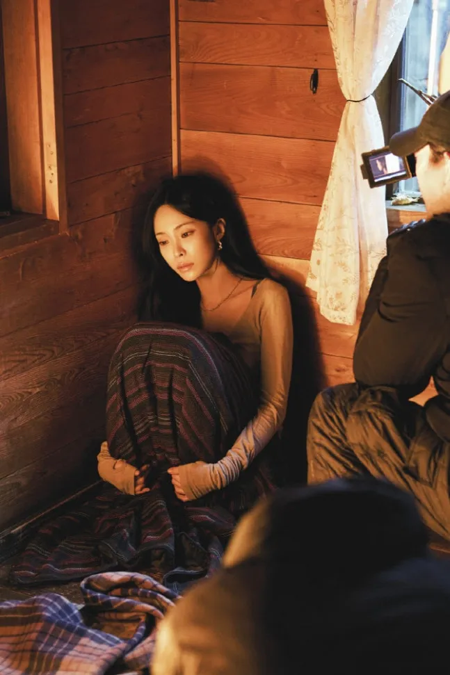 Heize, Ji Chang Wook, videoclip, Hwasa, Park Jung Min, Even if