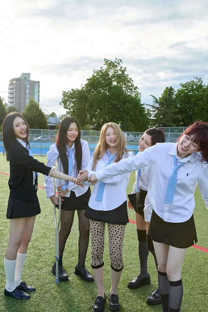 KiiiKiii, カムバック, Delulu World, キキ, デルルル・ワールド