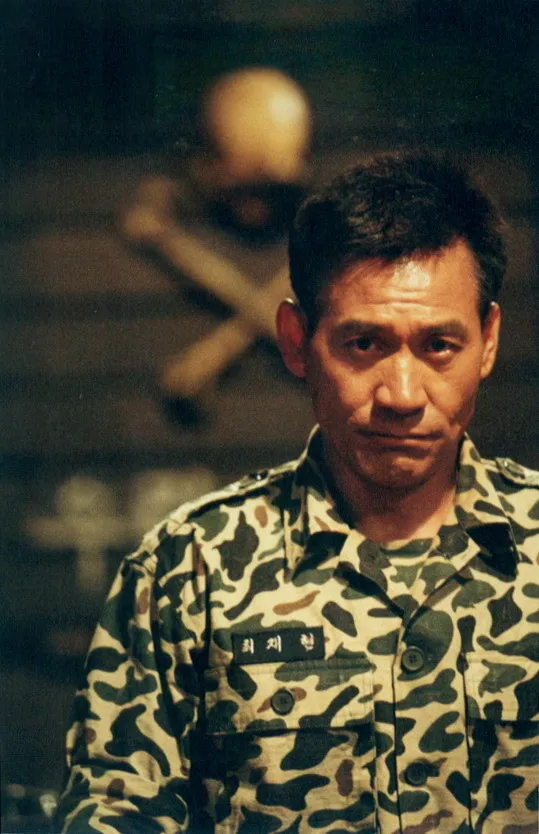 アン・ソンギ, 逝去, 血液がん, 映画, 曼陀羅, 情け容赦なし, シルミド, ラジオ・スター, 哀悼, 追悼