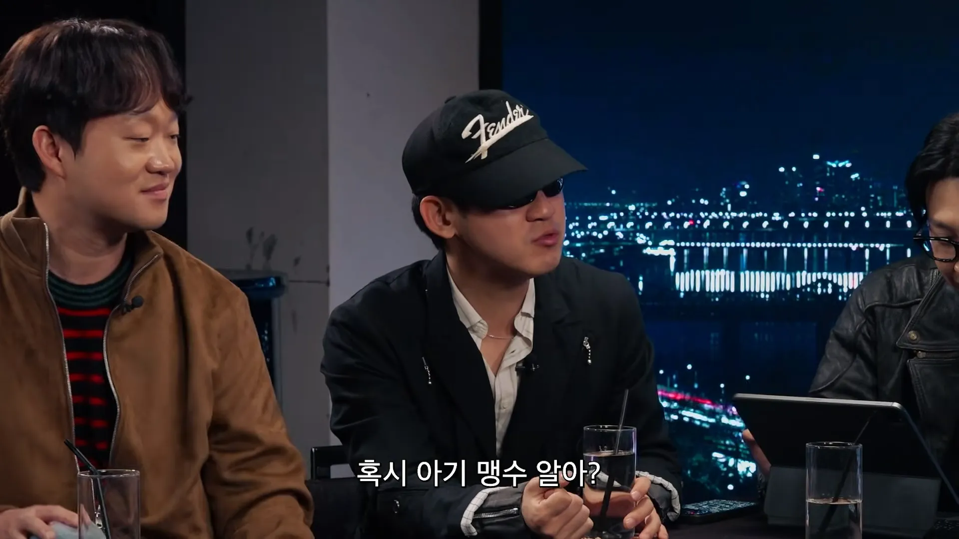 ピシク大学, キム・ミンス, 白黒スプーン ～料理階級戦争～ シーズン2, ベイビー猛獣, デート, 関心, 電話番号