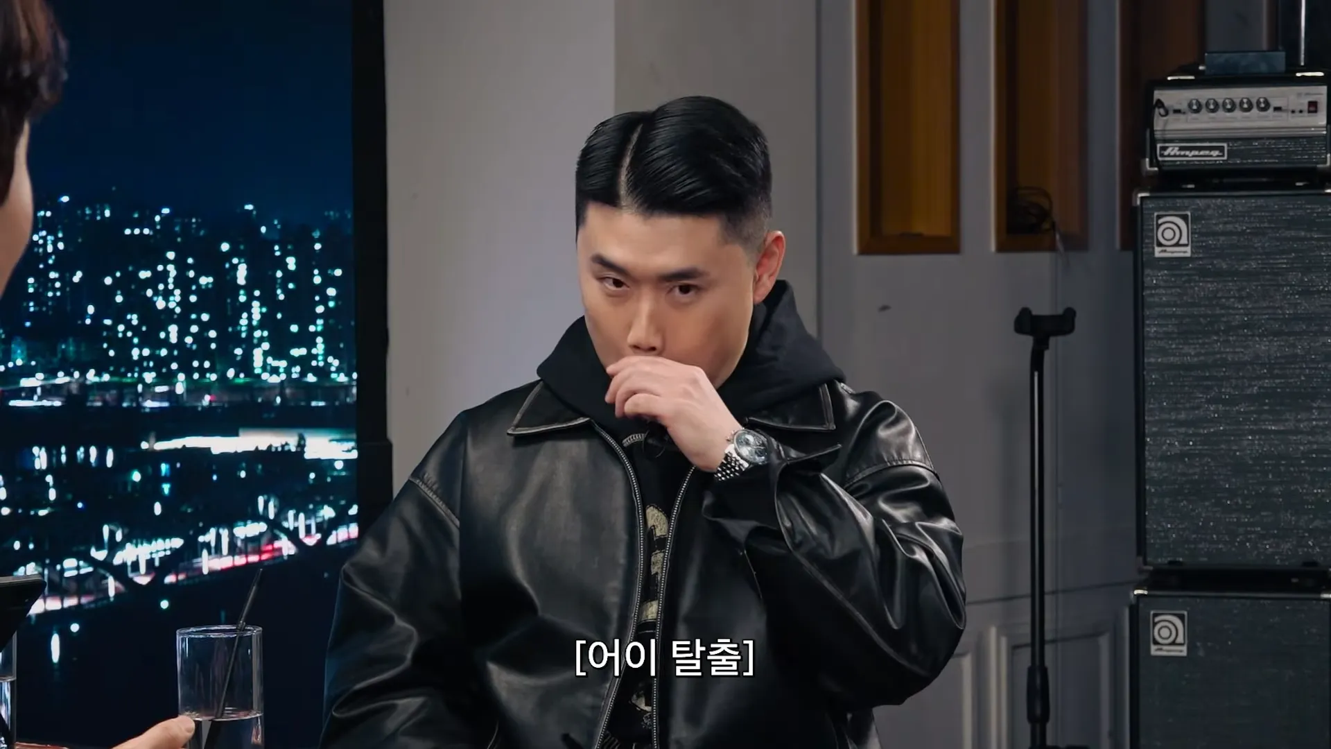 ピシク大学, キム・ミンス, 白黒スプーン ～料理階級戦争～ シーズン2, ベイビー猛獣, デート, 関心, 電話番号