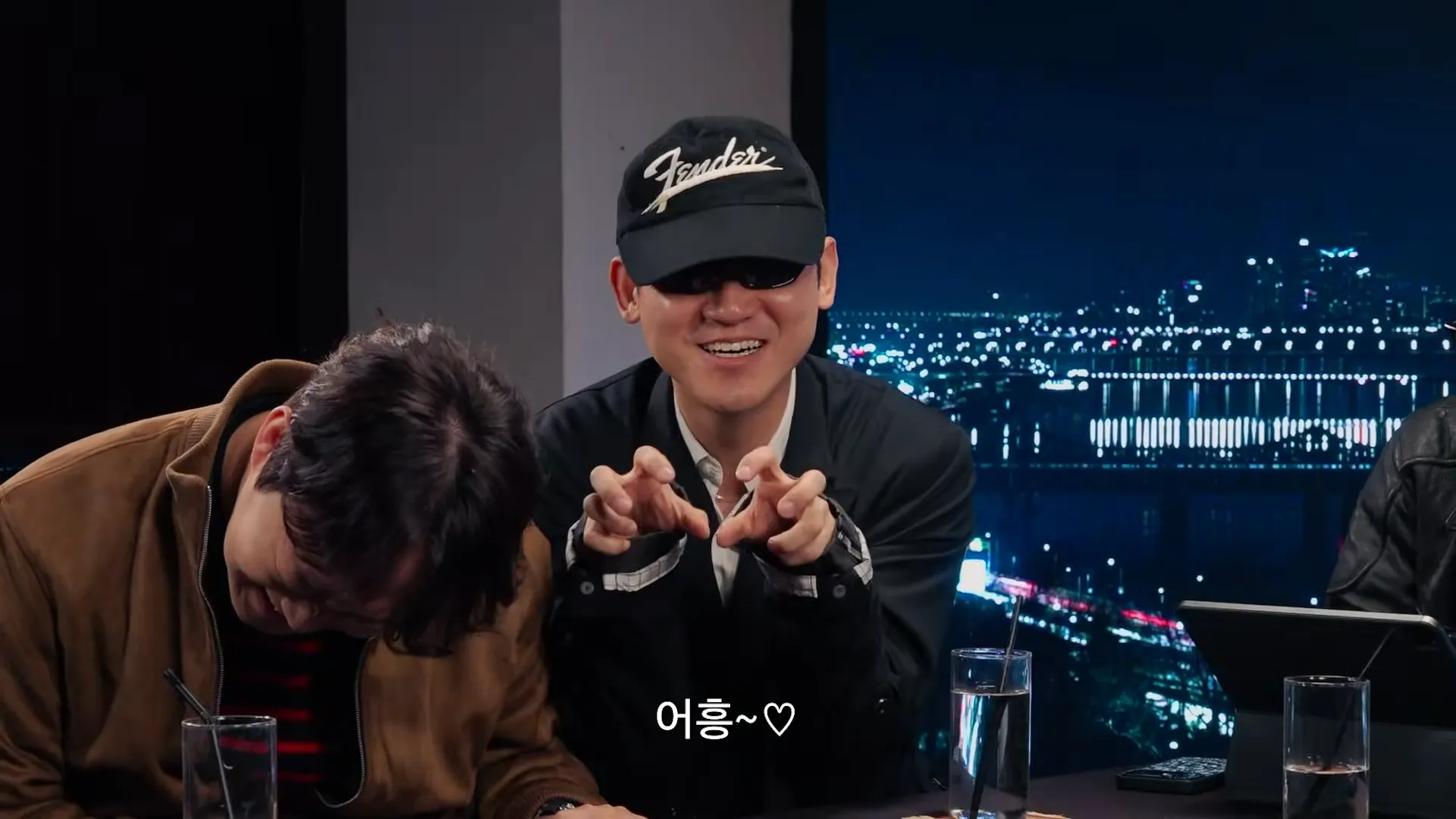 ピシク大学, キム・ミンス, 白黒スプーン ～料理階級戦争～ シーズン2, ベイビー猛獣, デート, 関心, 電話番号