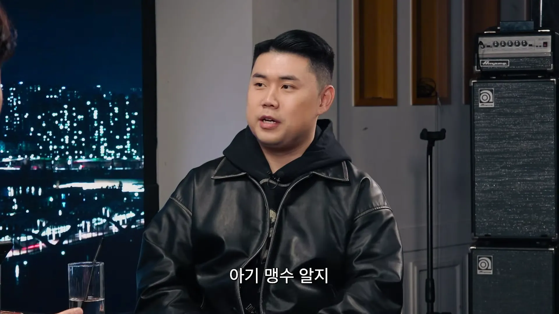 ピシク大学, キム・ミンス, 白黒スプーン ～料理階級戦争～ シーズン2, ベイビー猛獣, デート, 関心, 電話番号