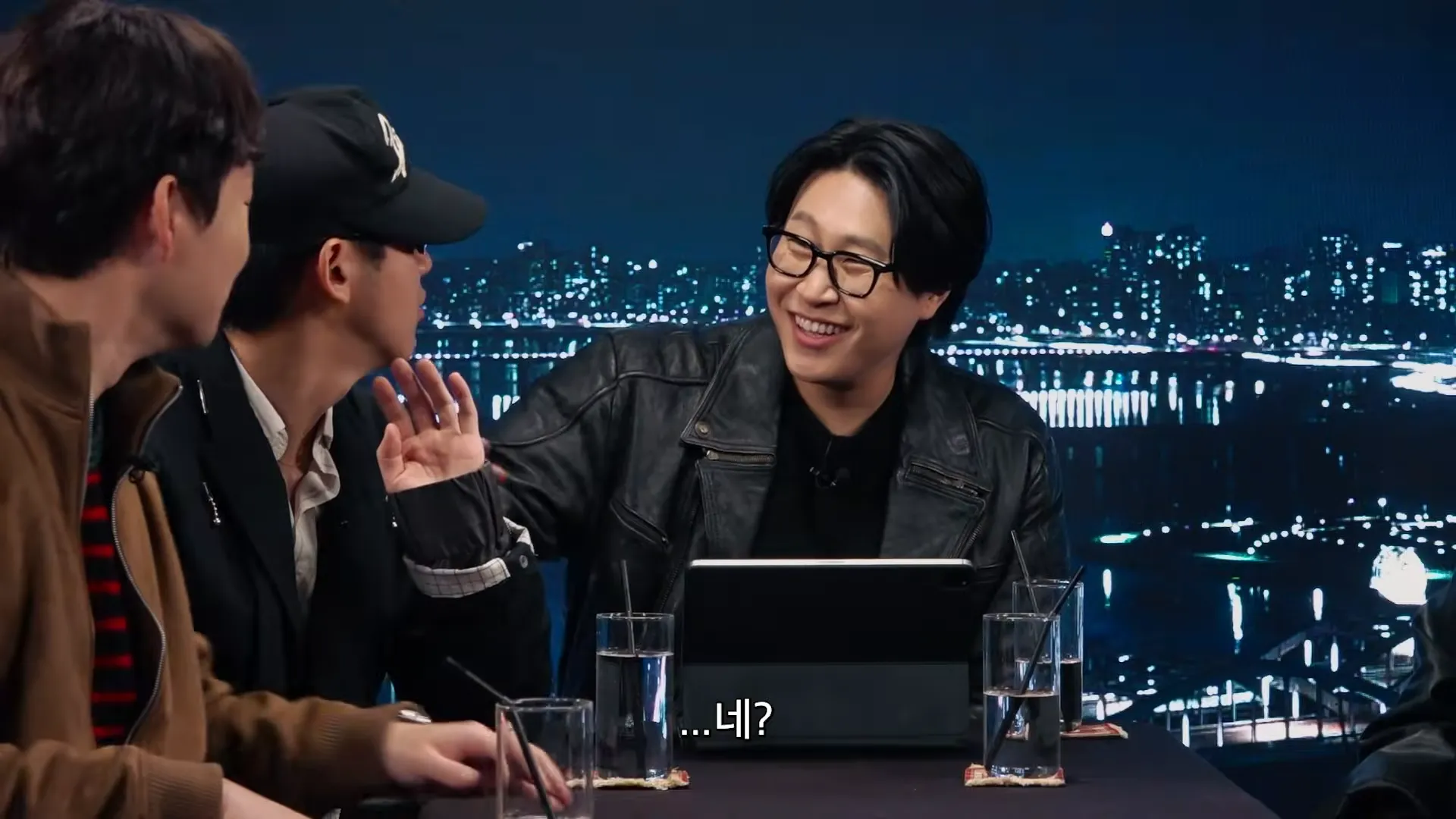 ピシク大学, キム・ミンス, 白黒スプーン ～料理階級戦争～ シーズン2, ベイビー猛獣, デート, 関心, 電話番号