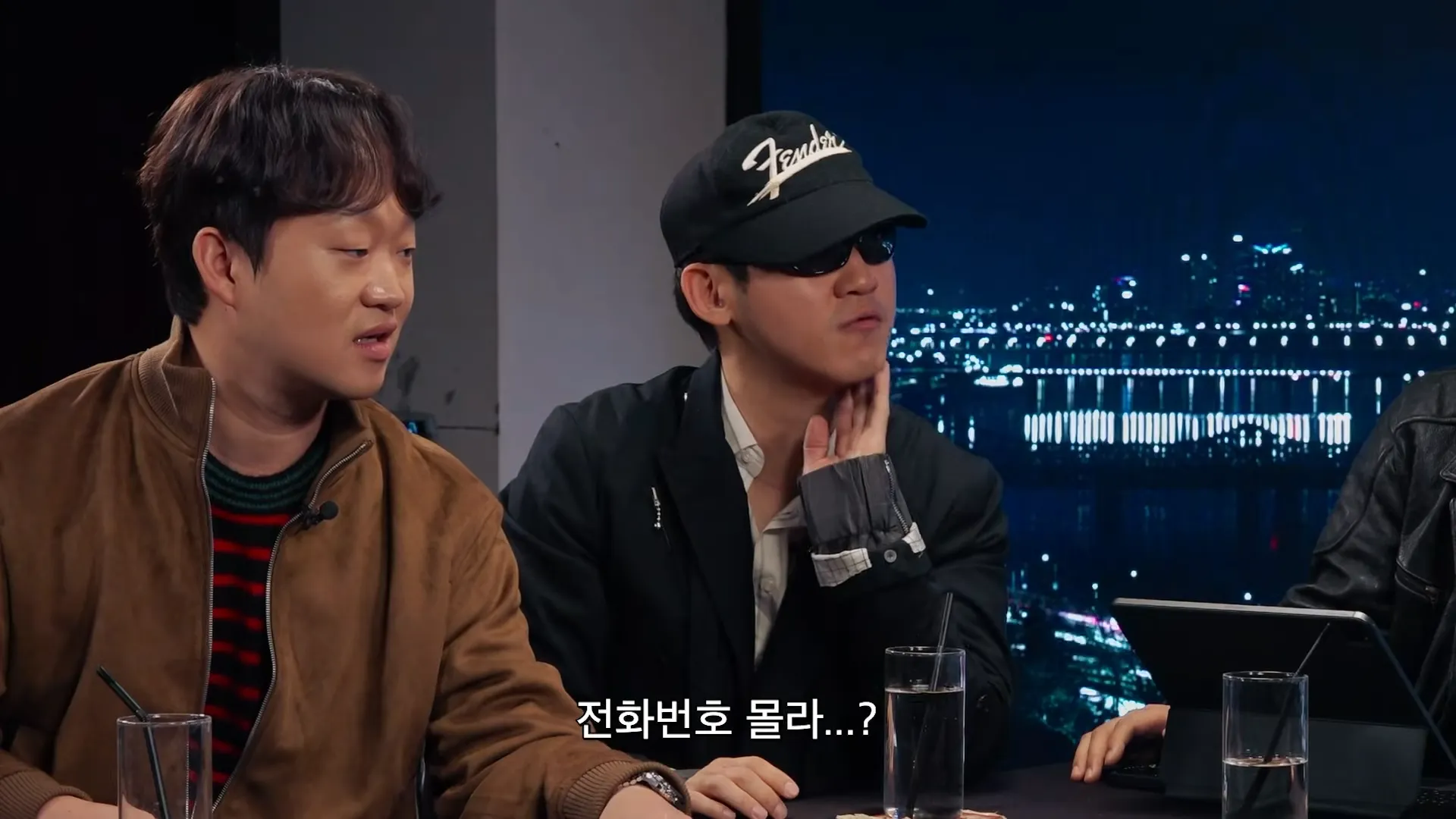 ピシク大学, キム・ミンス, 白黒スプーン ～料理階級戦争～ シーズン2, ベイビー猛獣, デート, 関心, 電話番号