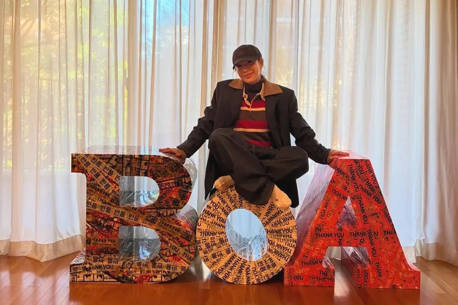 BoA's Post-SM Photo Sparks Divisive Fan Reactions Over Hidden "Return" Message