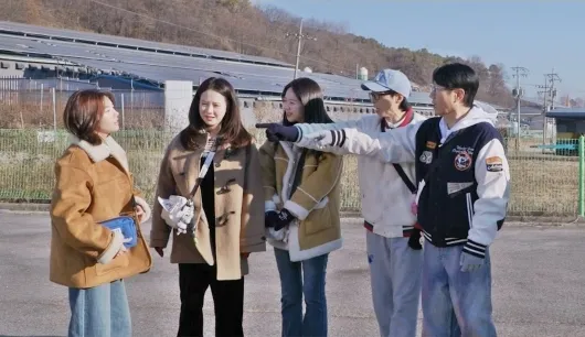 Kwon Eun-bi, Running Man, estudiante de nuevo ingreso, Ji Seok-jin, compañero de generación, tuteo, carrera