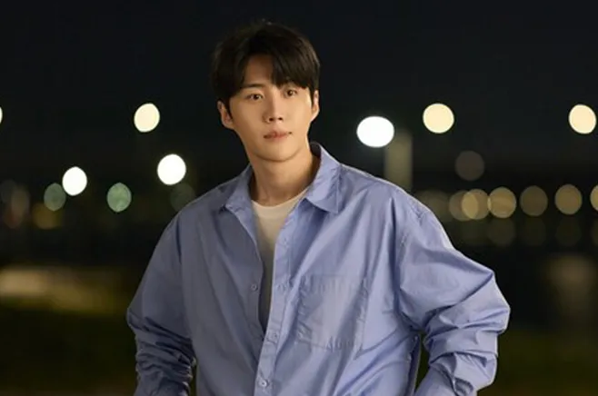 Kim Seon-ho vuelve con la comedia romántica '¿Cómo traducir este amor?': se estrena hoy y la expectativa por su química con Go Youn-jung se dispara