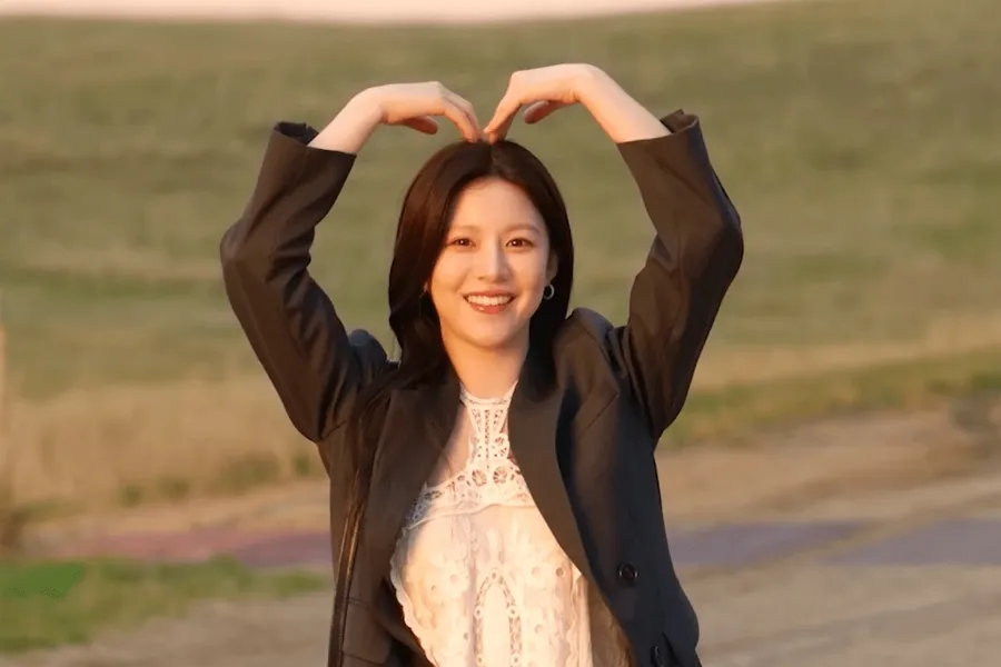 Go Youn-jung Goes Viral With 'How to Translate This Love?': Her Hottest Career Moments