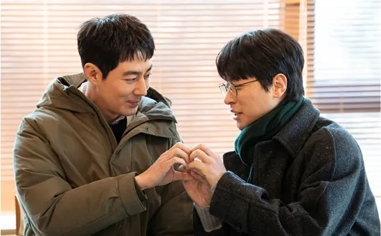 赵寅成, 朴海俊, 朴正民, 틈만 나면,, HUMINT, 刘在石, 刘演锡, 游戏, 棒球