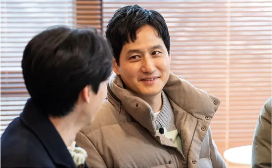 赵寅成, 朴海俊, 朴正民, 틈만 나면,, HUMINT, 刘在石, 刘演锡, 游戏, 棒球