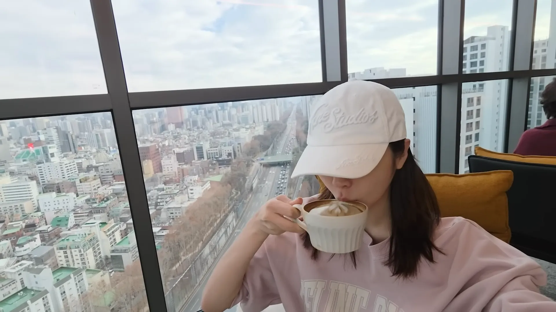 ソン・ヘウン, ラブ トランジット, カンナム, マンション, 新築