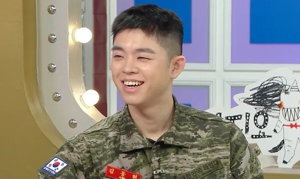 GREE, 金九拉, Radio Star, 海軍陸戰隊, 退伍