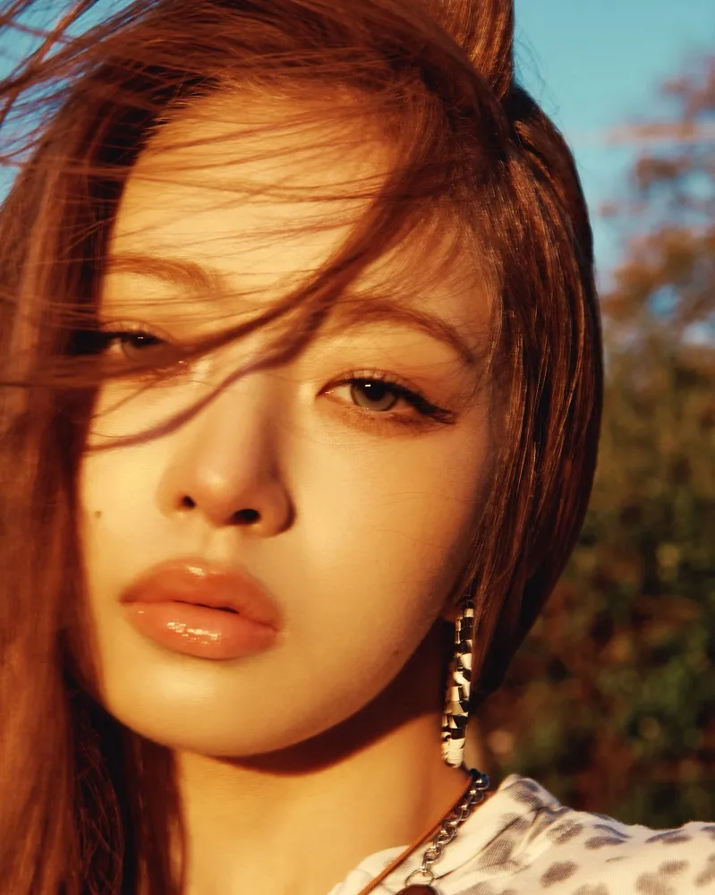 아이브, 콘셉트 포토, 뱅뱅, 리바이브 플러스, 선공개곡, 정규 2집