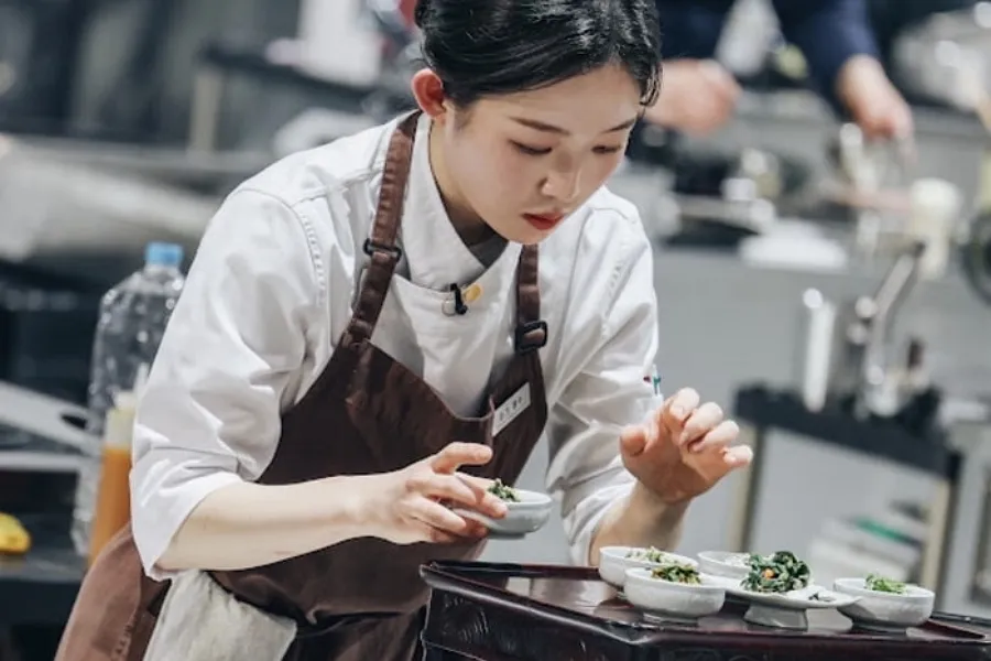 《黑白廚師2》金時炫，做客《我獨自生活》綜藝…首次公開日常