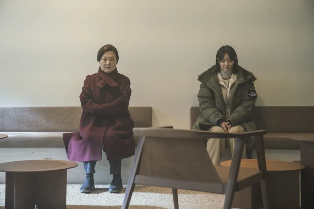 ซอลลัล (ตรุษเกาหลี), เทศกาล, วันหยุดซอลลัล, ภาพยนตร์, 오! 문희, นา มุนฮี, อี ฮีจุน, 스위치, ควอน ซางอู, โอ จองเซ, 담보, ซอง ดงวอน, คิม ฮีวอน, พัค โซอี, 인생은 아름다워, รยู ซึงรยง, ยอม จองอา, 3일의 휴가, คิม แฮซุก, ชิน มินอา